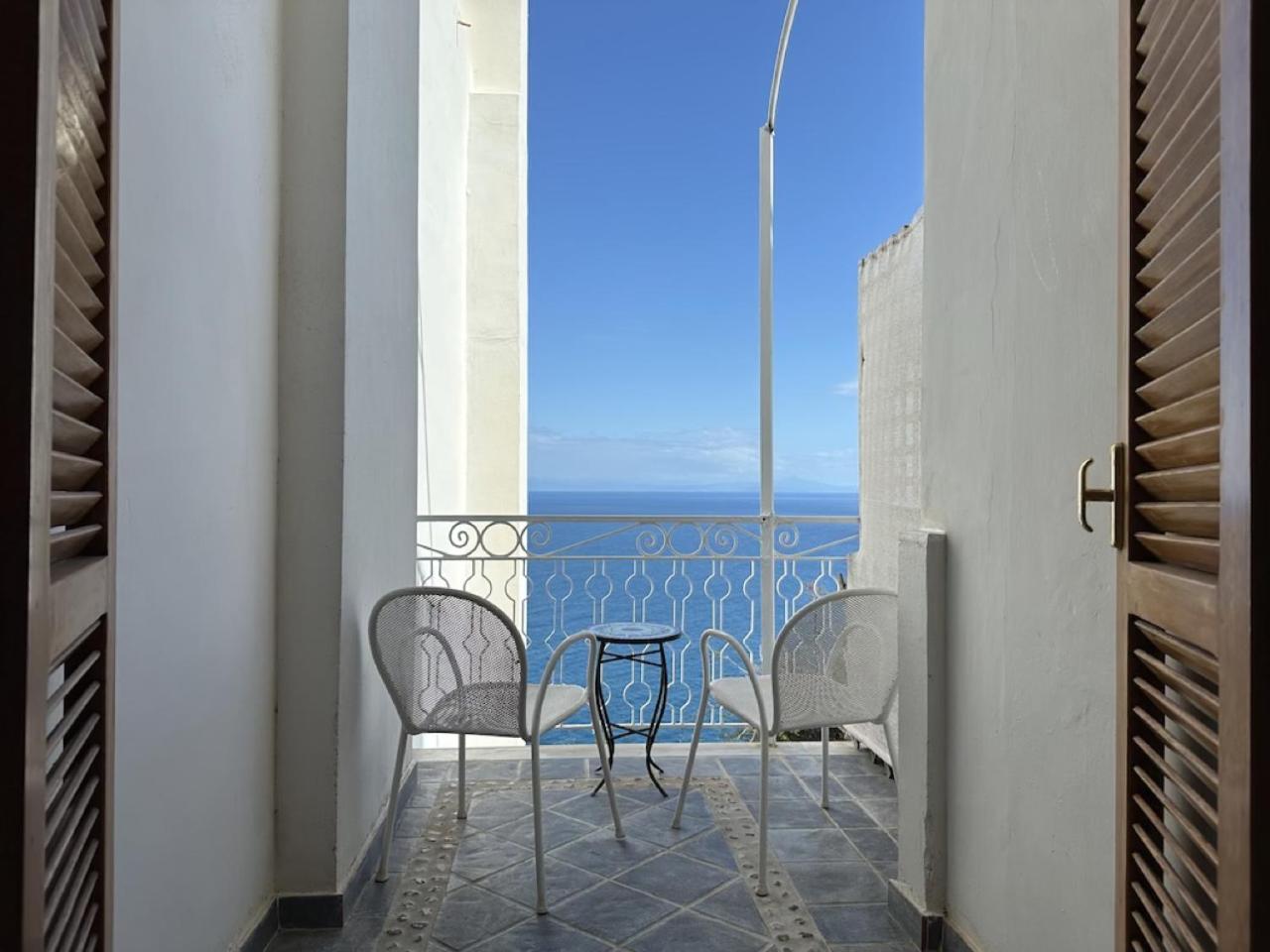 Hotel Hotel Holiday